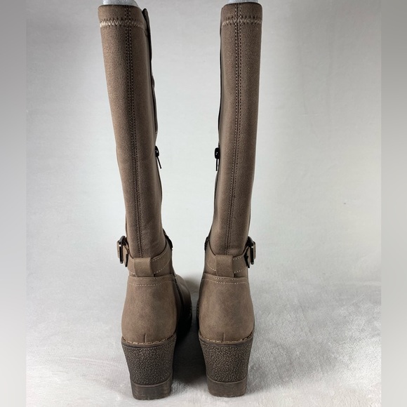 NEW Volatile Women's Cabrillo Tall Wedge Boot Size 6 - Picture 7 of 13